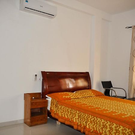 Guest House Lumen Λομέ Εξωτερικό φωτογραφία