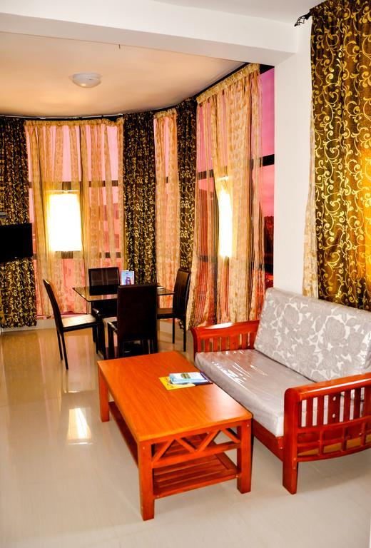 Guest House Lumen Λομέ Εξωτερικό φωτογραφία
