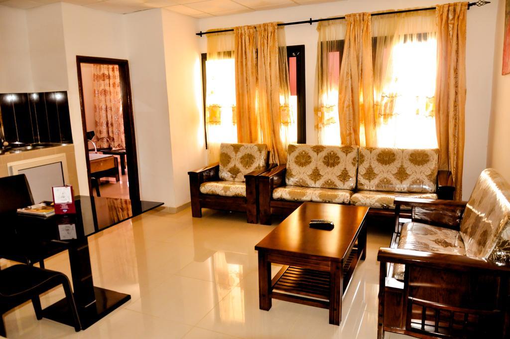 Guest House Lumen Λομέ Εξωτερικό φωτογραφία