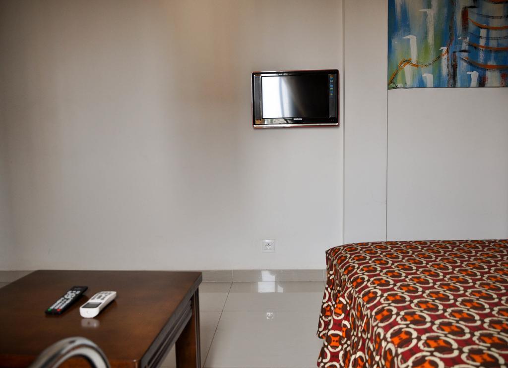 Guest House Lumen Λομέ Εξωτερικό φωτογραφία