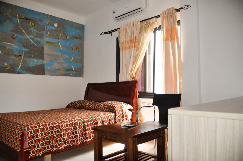 Guest House Lumen Λομέ Εξωτερικό φωτογραφία