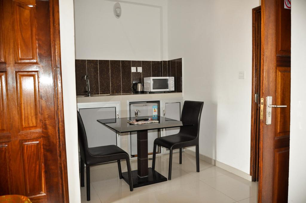 Guest House Lumen Λομέ Εξωτερικό φωτογραφία