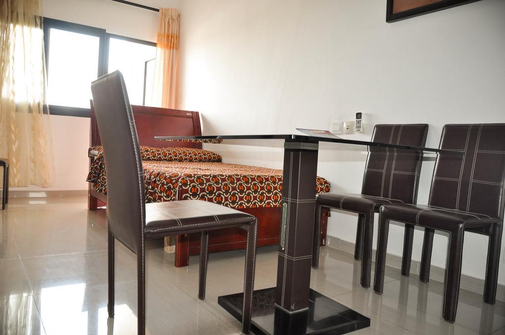 Guest House Lumen Λομέ Εξωτερικό φωτογραφία